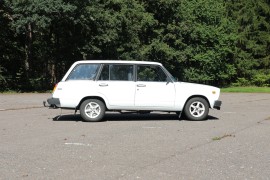 Lada 2104