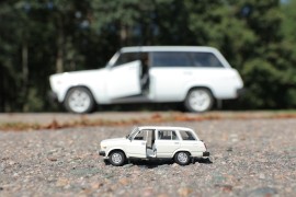 Lada 2104