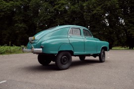 GAZ M-72