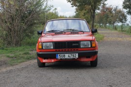 Škoda 120