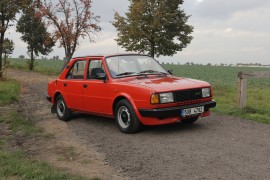 Škoda 120