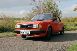 Škoda 120