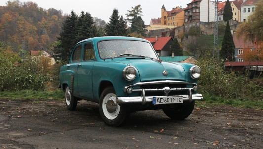 Moskvič 402