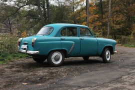 Moskvič 402
