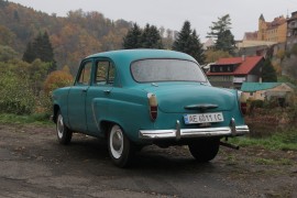 Moskvič 402