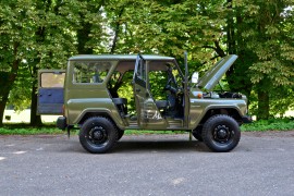 UAZ 315195 Hunter