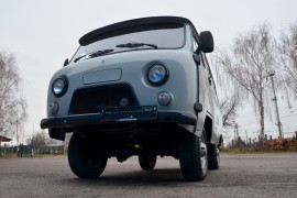 UAZ 452