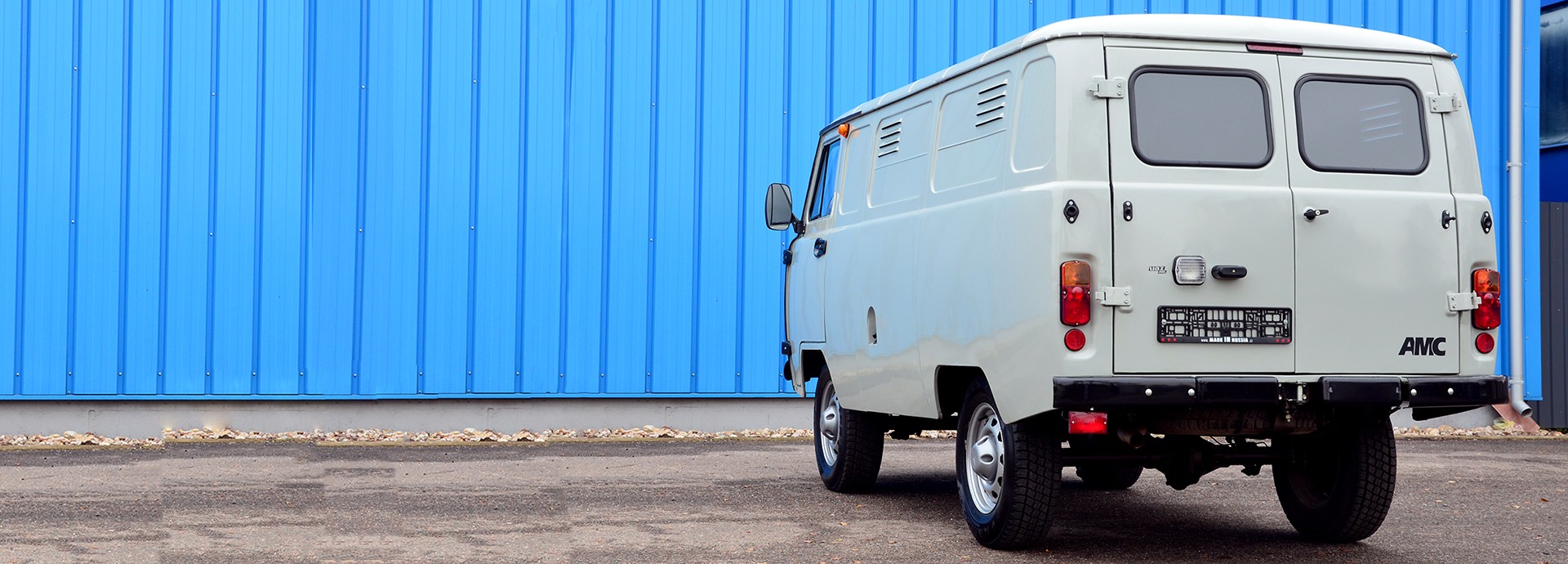 UAZ 452