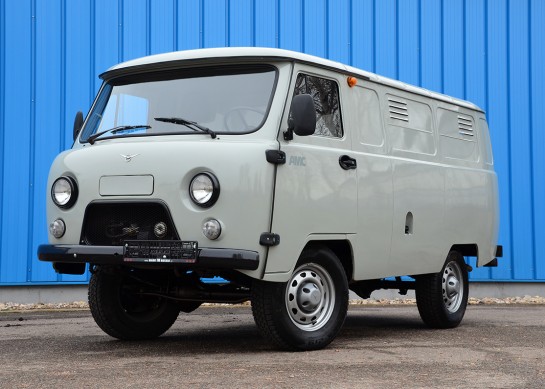 UAZ 452