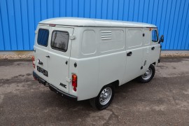 UAZ 452