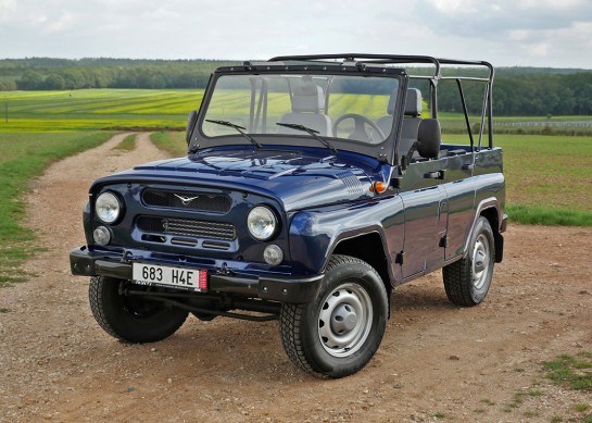 UAZ 315195 Hunter Soft top