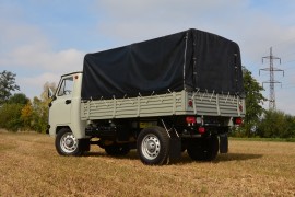 UAZ 3303