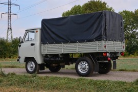 UAZ 3303