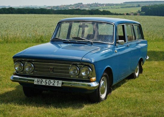 Moskvič 426