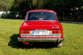 Škoda 100