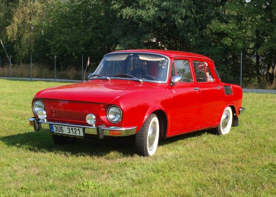 Škoda 100