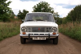 Lada 2102