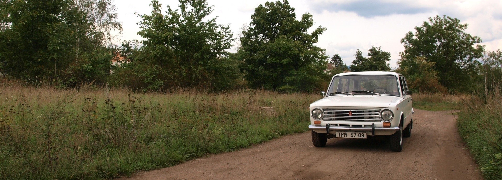 Lada 2102