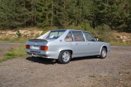 Tatra 613