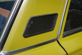 Lada 21011