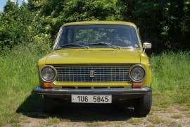 Lada 21011