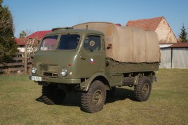 Tatra 805
