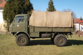 Tatra 805