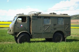 Tatra 805